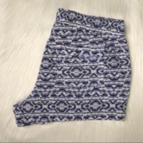 Rewash blue short shorts w/ pockets size Large women L - Picture 2 of 3